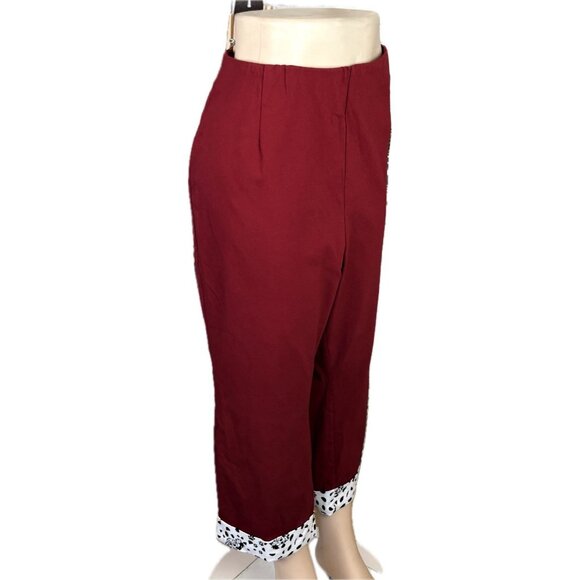 Disney +5 Ruby Red Stretch High Waist Villian's Cruella Graphic Cuff Capri Pants - Picture 5 of 6